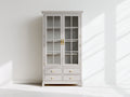 Bibliothèque - bois peint et verre - 95x40x185 cm - blanc cassé-transparent-doré - 2 portes vitrées 4 tiroirs style classique